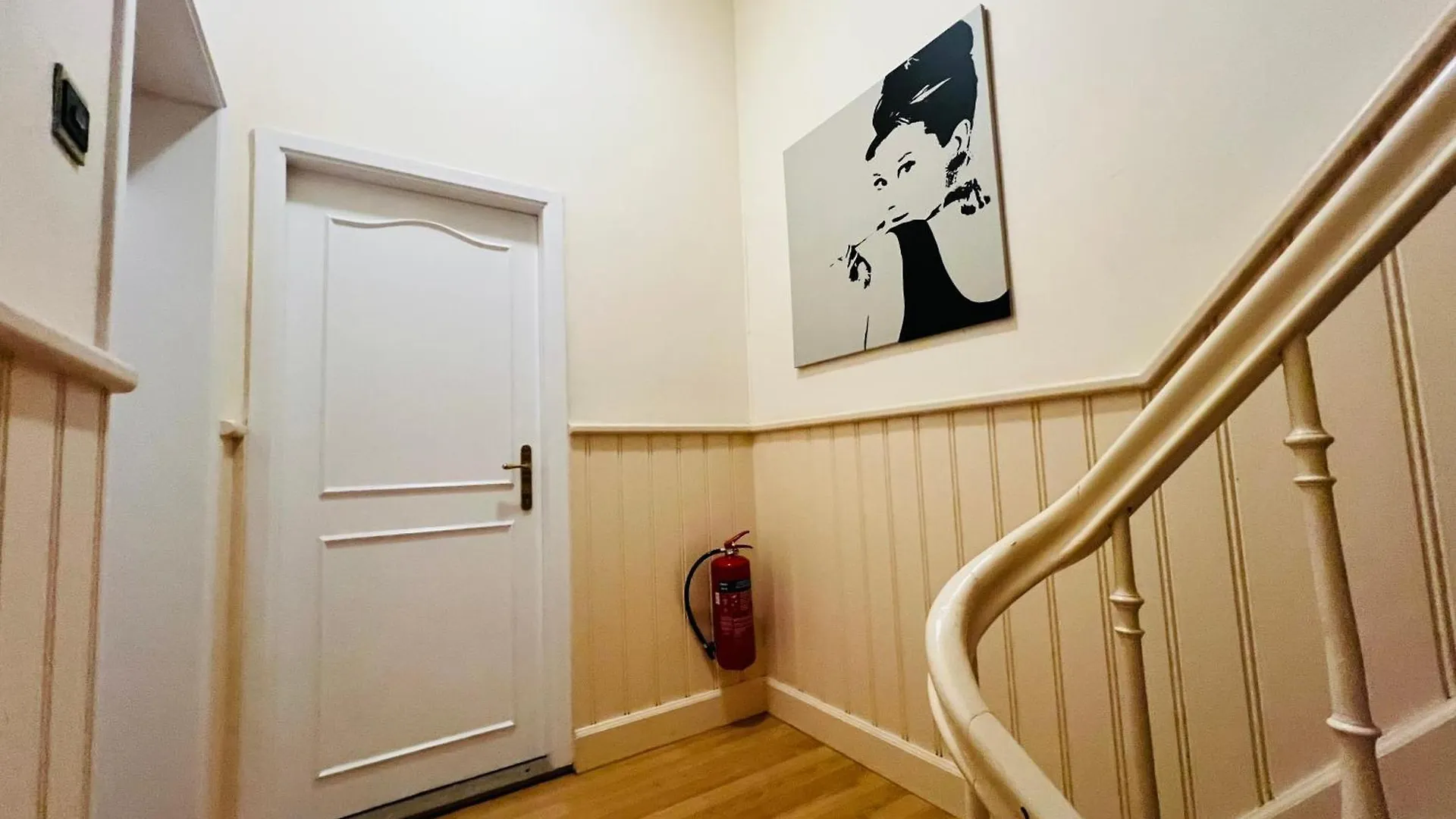 Charming Antwerp Hideaway Apartment Belgium