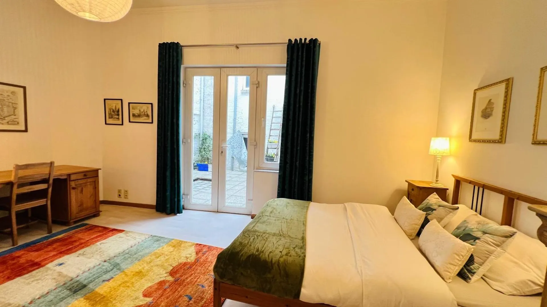דירות Charming Antwerp Hideaway 0*,