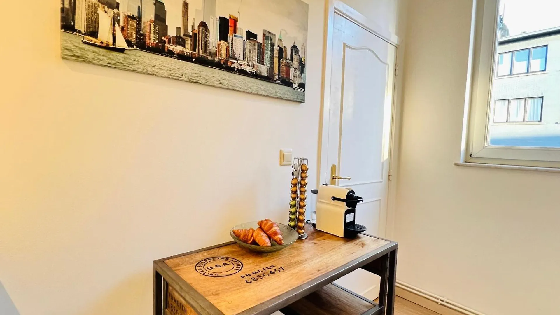 דירות Charming Antwerp Hideaway